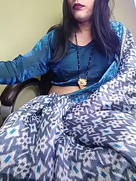 Snapshot of Lovely_Ladyboy_star chatting on 02/26/26, 04:50 Lovely Ladyboy star online show from 02/26/26, 04:50