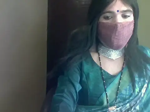 Snapshot of Lovely_Ladyboy_star chatting on 02/28/26, 06:20 Lovely Ladyboy star online show from 02/28/26, 06:20