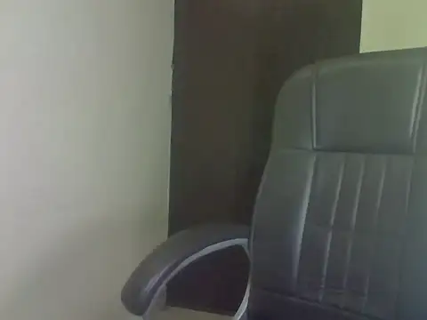 Snapshot of Lovely_Ladyboy_star chatting on 03/01/26, 06:54 Lovely Ladyboy star online show from 03/01/26, 06:54