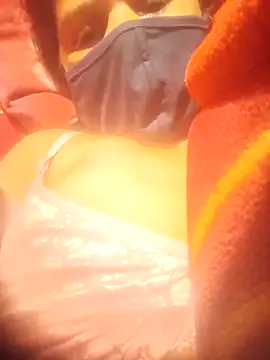 Your-shreya143 online show from 01/05/26, 05:38