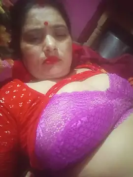 Your-shreya143 online show from 06/29/26, 09:26