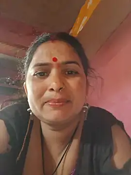 Your-shreya143 online show from 07/07/26, 08:40