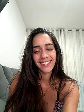 Snapshot of EsmeraldaBelline chatting on 12/02/25, 08:08 EsmeraldaBelline online show from 12/02/25, 08:08