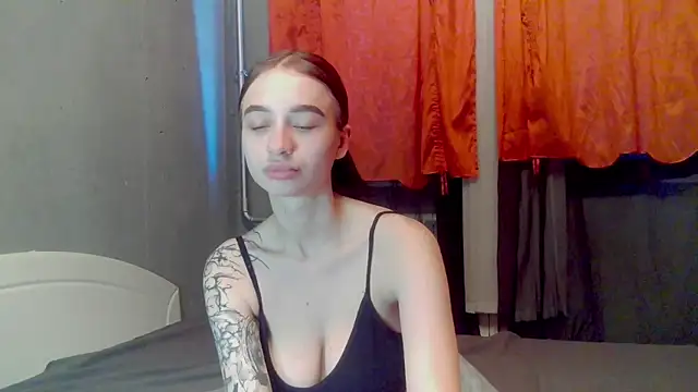 Snapshot of imChatty_Alice chatting on 05/02/26, 12:04 imChatty Alice online show from 05/02/26, 12:04