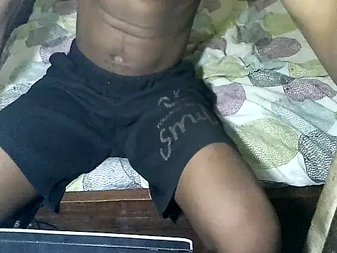 Snapshot of londanirc chatting on 02/01/26, 09:13 londanirc online show from 02/01/26, 09:13