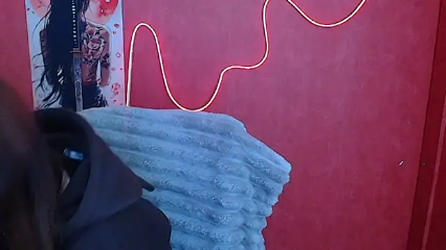 Lilu May online show from 02/09/26, 12:20