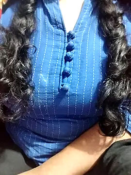 hottyrose69 online show from 02/09/26, 04:11