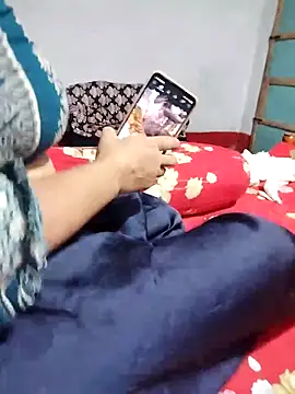 hottyrose69 online show from 04/14/26, 07:58