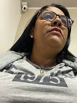 Carameloswing1 online show from 04/13/26, 12:21