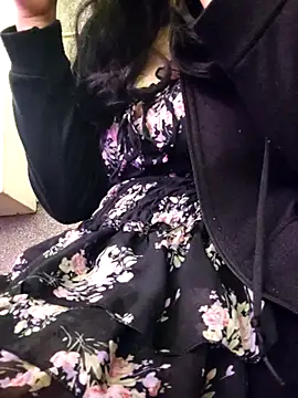 Miky Lyn online show from 02/05/26, 05:45