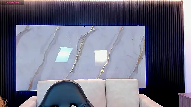 TiffanyHoustton online show from 03/23/26, 11:58