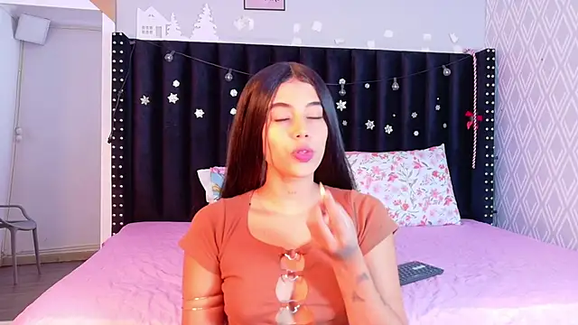 Kathamullerr online show from 12/16/25, 06:57