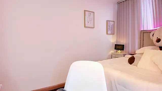 lya  brown online show from 02/20/26, 11:43