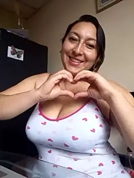 Valeria montana  online show from 01/12/26, 04:45