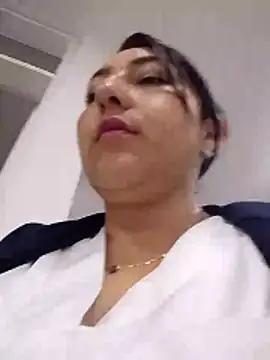 Valeria montana  online show from 03/03/26, 12:00