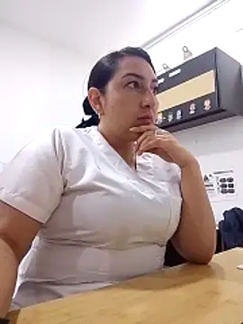 Valeria montana  online show from 03/17/26, 01:03