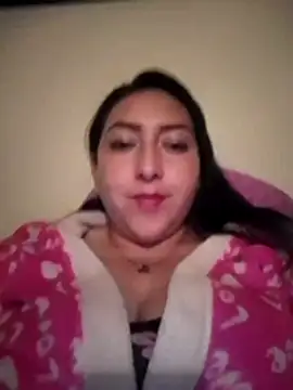 Snapshot of Valeria_montana_ chatting on 07/11/26, 02:47 Valeria montana online show from 07/11/26, 02:47