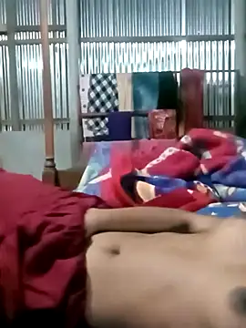 naughtygirl96 online show from 04/17/26, 11:08