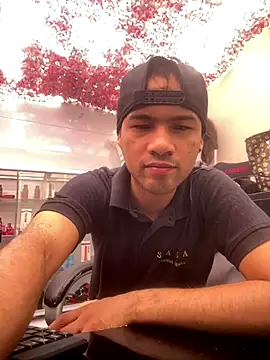 SweeXioji online show from 12/21/25, 03:30