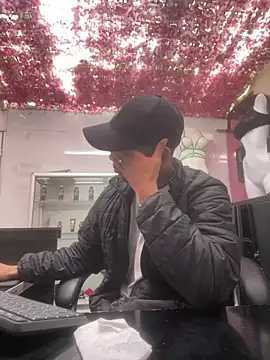 SweeXioji online show from 01/15/26, 03:27