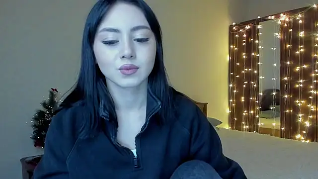 Snapshot of Milana1707 chatting on 12/16/25, 07:30 Milana1707 online show from 12/16/25, 07:30