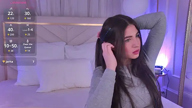 LisaDeviss online show from 02/07/26, 01:04