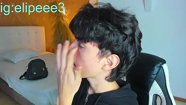 CONNOR STONNE  online show from 03/05/26, 09:11