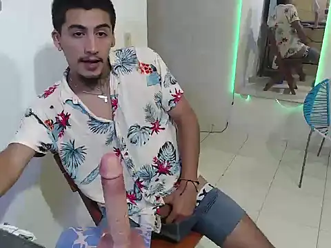 maxI dick33 online show from 04/03/26, 01:58