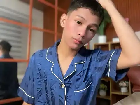 TheBoyAboveYou online show from 02/26/26, 04:39