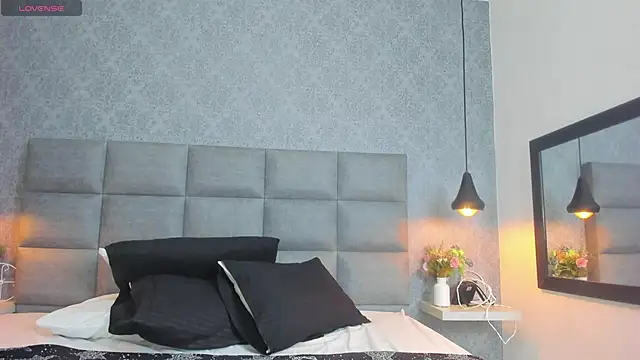 emilyy r online show from 01/13/26, 07:08