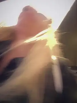 Snapshot of Betsy chatting on 12/30/24, 01:58 Betsy online show from 12/30/24, 01:58