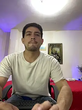 williamsmiiths16 online show from 02/04/26, 01:39