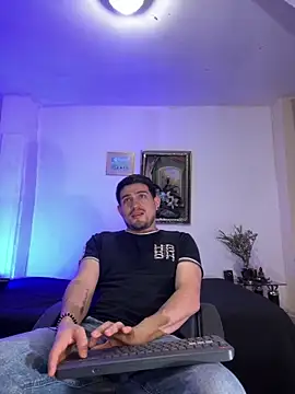 williamsmiiths16 online show from 03/27/26, 11:21