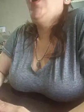 misty girl93 online show from 12/03/25, 12:47