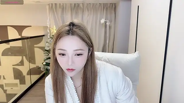 Star-XinX online show from 01/11/26, 01:49