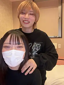 Snapshot of kai_xoxo__ chatting on 12/05/25, 02:03 kai xoxo online show from 12/05/25, 02:03