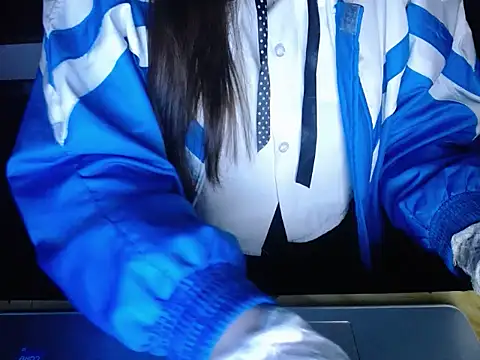 maian love online show from 02/15/26, 07:32