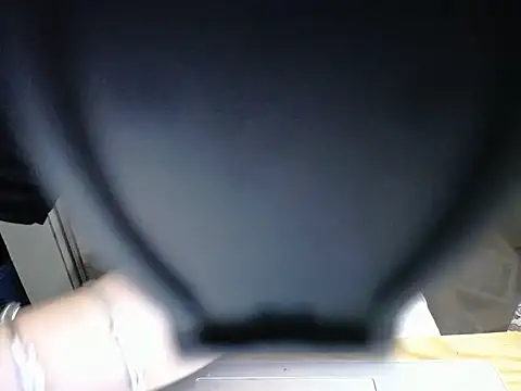 Snapshot of maian_love chatting on 05/03/26, 07:42 maian love online show from 05/03/26, 07:42