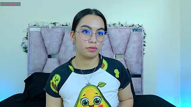 iris and damian online show from 12/05/25, 03:41