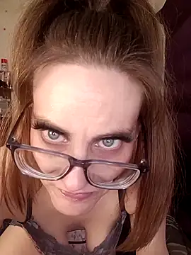 snowbird1117 online show from 03/09/26, 05:44