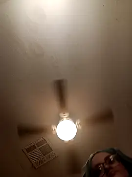 snowbird1117 online show from 03/26/26, 07:47