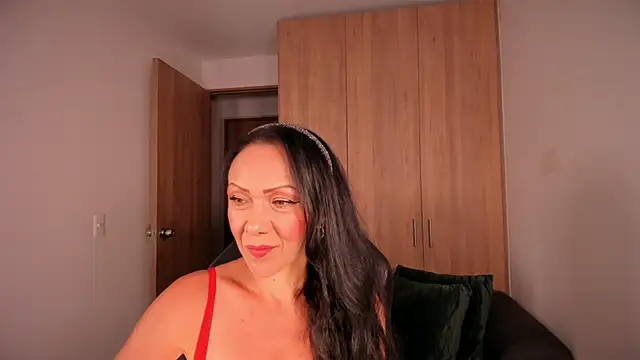 Cleoember  online show from 03/28/26, 03:39