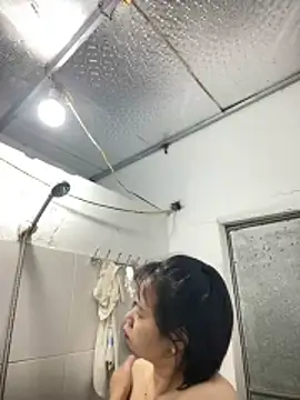 Chew candy online show from 12/03/25, 02:15