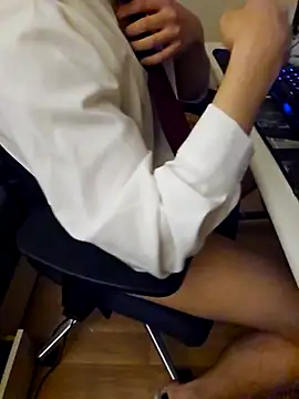 Snapshot of ttkk12132 chatting on 12/14/25, 02:55 ttkk12132 online show from 12/14/25, 02:55