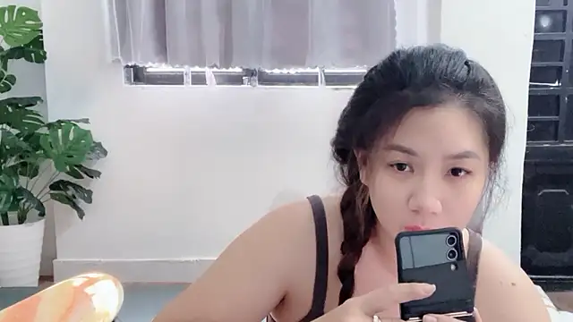 Snapshot of Ni-Ni_2K chatting on 03/29/26, 01:49 Ni-Ni 2K online show from 03/29/26, 01:49