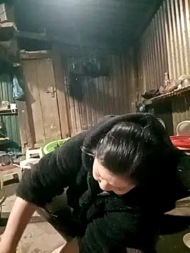 sary-hot2x online show from 12/16/25, 11:21