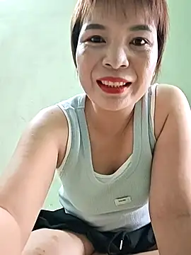 Snapshot of Liucall chatting on 12/03/25, 07:49 Liucall online show from 12/03/25, 07:49