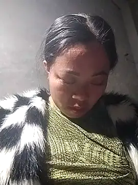 AlilaK2 online show from 12/18/25, 02:01