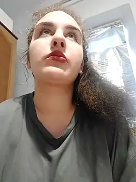 Melisa1  online show from 12/17/25, 10:21