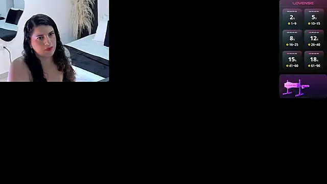 Snapshot of Lily_Cole27 chatting on 06/27/26, 11:48 Lily Cole27 online show from 06/27/26, 11:48